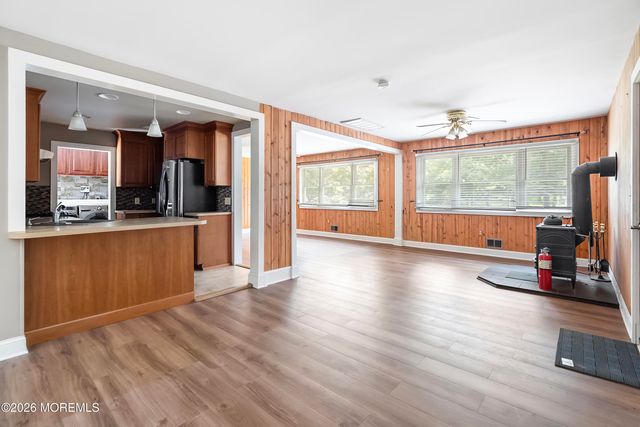 21 Murdock Place, Jackson, NJ 08527