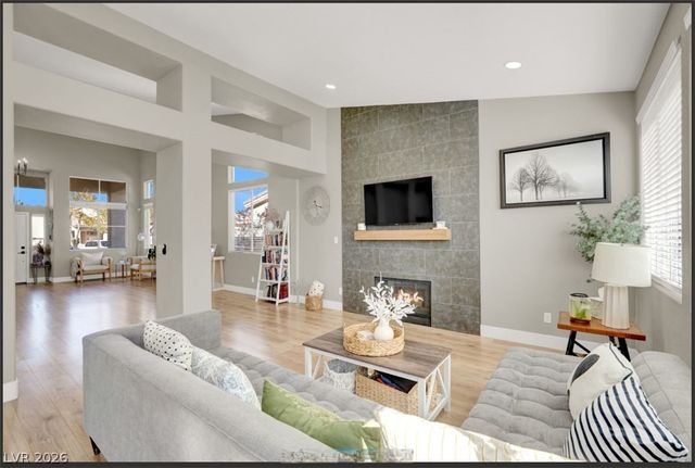 11 Desert Dawn Lane, Henderson, NV 89074