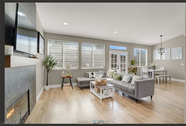 11 Desert Dawn Lane, Henderson, NV 89074