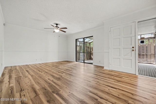 10396 BIGTREE Circle, Jacksonville, FL 32257