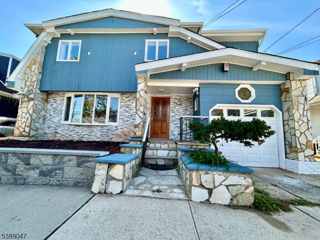 19 Oakdale Rd, Jersey City, NJ 07305