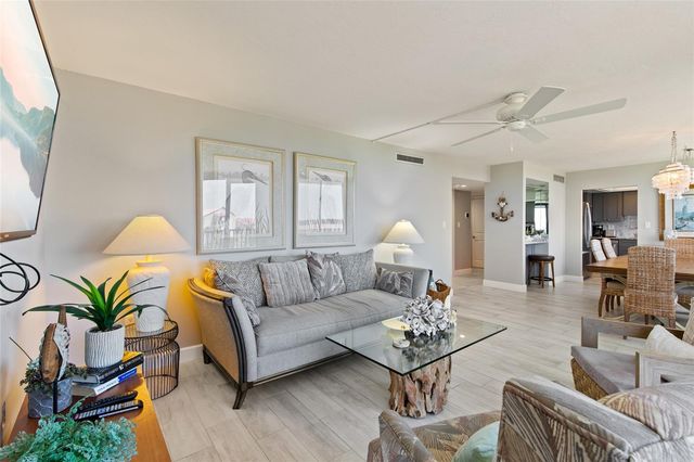 6266 MIDNIGHT PASS ROAD 404, Sarasota, FL 34242