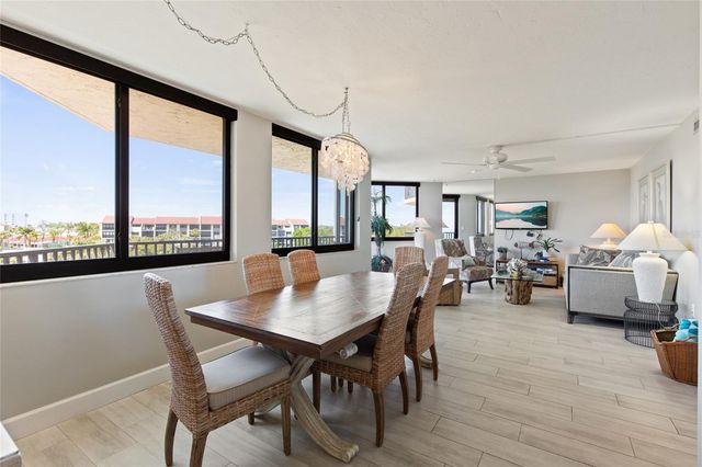 6266 MIDNIGHT PASS ROAD 404, Sarasota, FL 34242