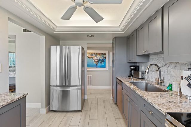 6266 MIDNIGHT PASS ROAD 404, Sarasota, FL 34242