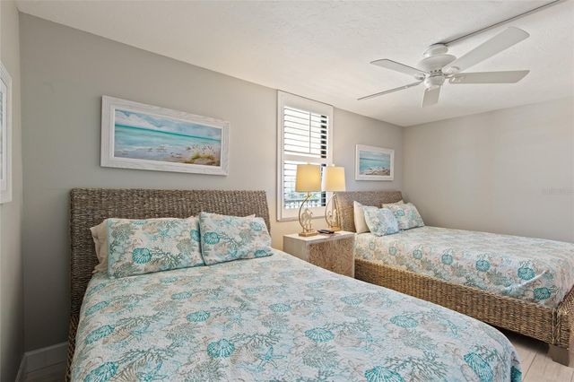 6266 MIDNIGHT PASS ROAD 404, Sarasota, FL 34242