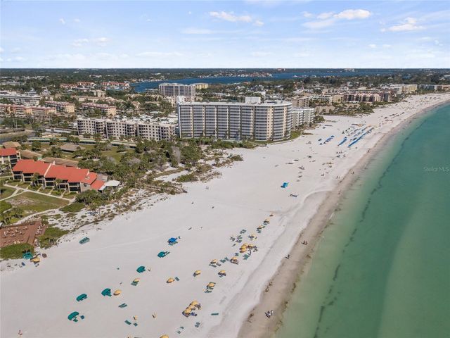 6266 MIDNIGHT PASS ROAD 404, Sarasota, FL 34242