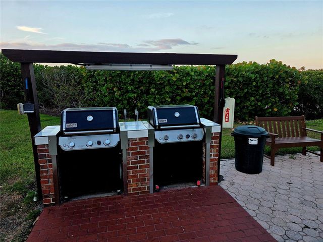 6266 MIDNIGHT PASS ROAD 404, Sarasota, FL 34242