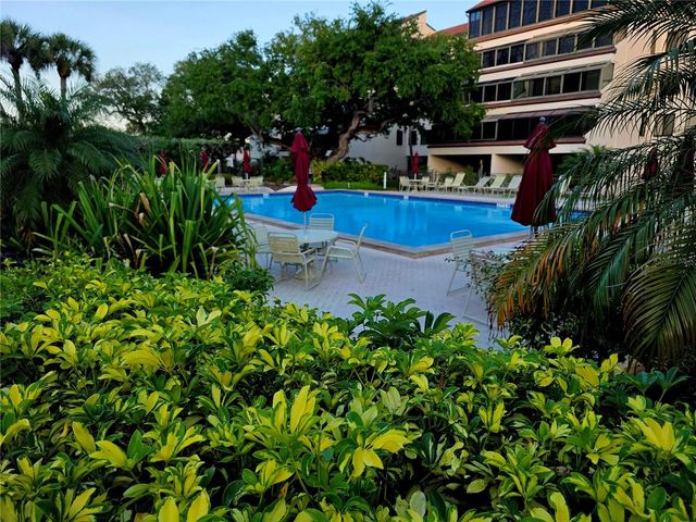 6266 MIDNIGHT PASS ROAD 404, Sarasota, FL 34242