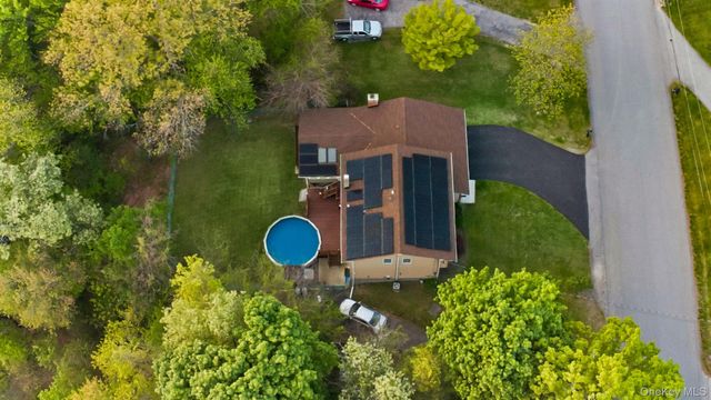 29 Hillview Drive, Poughkeepsie, NY 12603