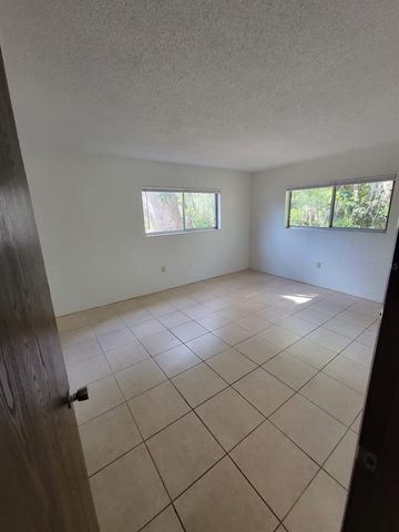 1216 KENNEDY ROAD 4, Daytona Beach, FL 32117