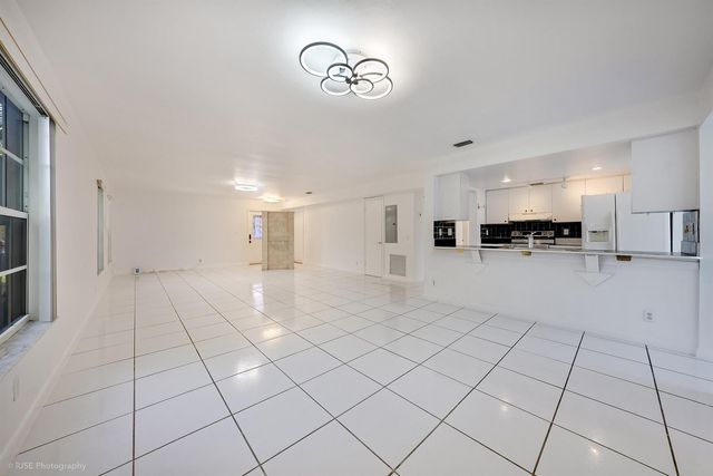2141 SW 23rd Avenue, Fort Lauderdale, FL 33312