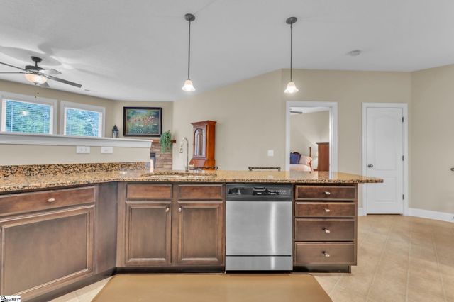 21 Dolerite Drive, Taylors, SC 29687