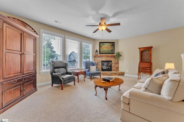 21 Dolerite Drive, Taylors, SC 29687