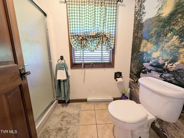 9404 Clintwood Highway, Pound, VA 24279