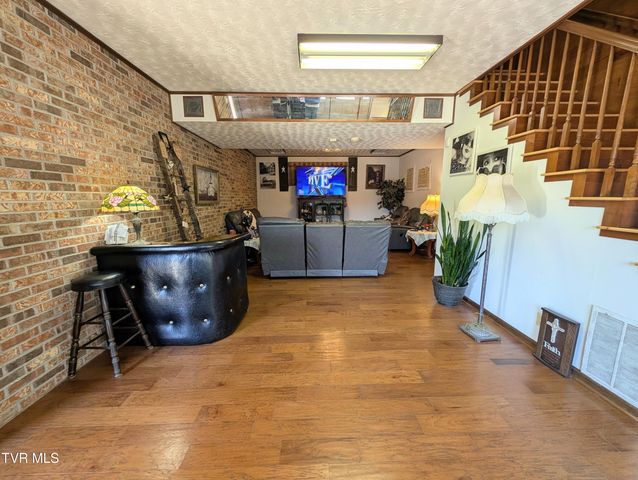 9404 Clintwood Highway, Pound, VA 24279