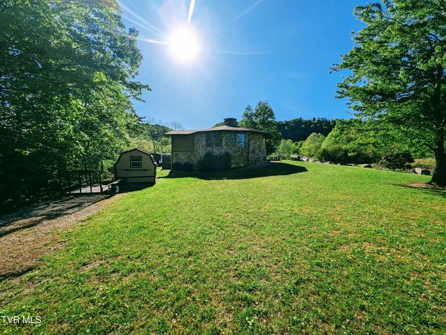 9404 Clintwood Highway, Pound, VA 24279