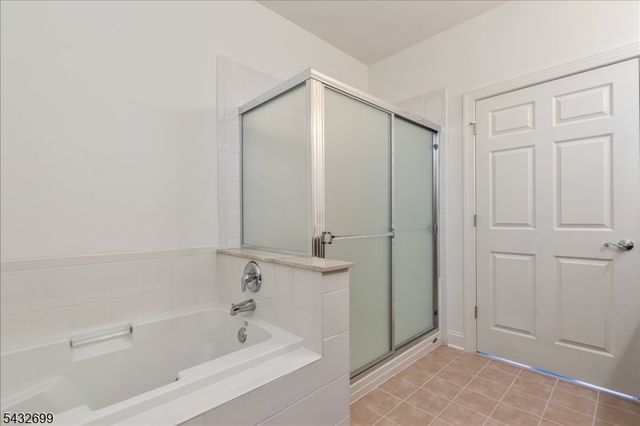 4306 Enclave Cir 4306, Franklin Twp., NJ 08873
