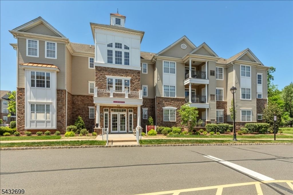4306 Enclave Cir 4306, Franklin Twp., NJ 08873