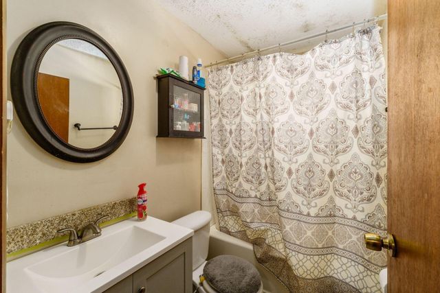 1492 Burlington Avenue, Columbus, OH 43227