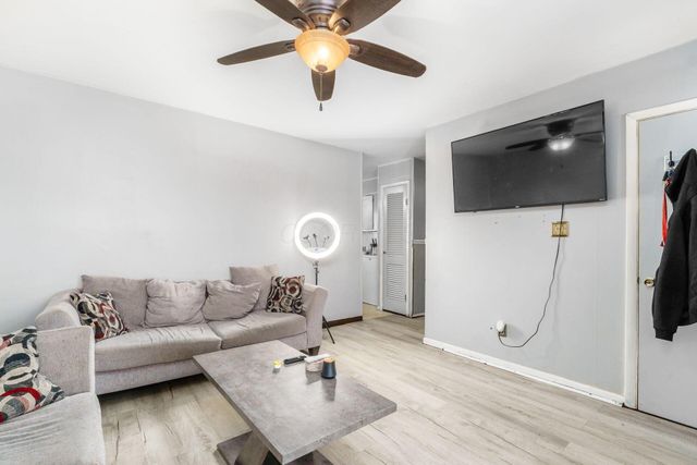 1492 Burlington Avenue, Columbus, OH 43227