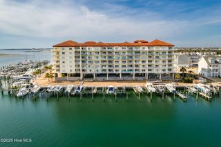 100 Olde Towne Yacht Club Drive 411, Beaufort, NC 28516