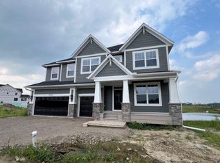 18040 103rd Avenue N, Maple Grove, MN 55311