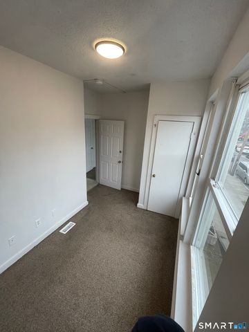 86 Spring Street, New Haven, CT 06516