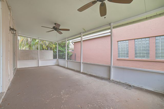 10682 NW 48TH Street, Coral Springs, FL 33076