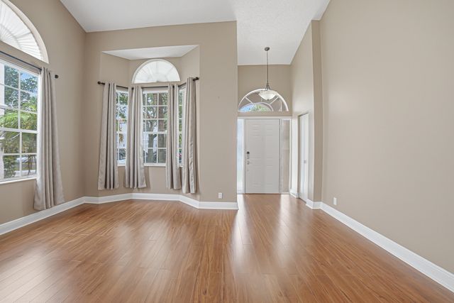 10682 NW 48TH Street, Coral Springs, FL 33076