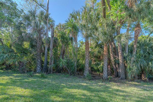 600 S WOODLANDS DRIVE, Oldsmar, FL 34677