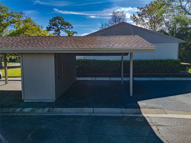 600 S WOODLANDS DRIVE, Oldsmar, FL 34677