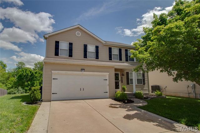 6811 Beall Court, Godfrey, IL 62035