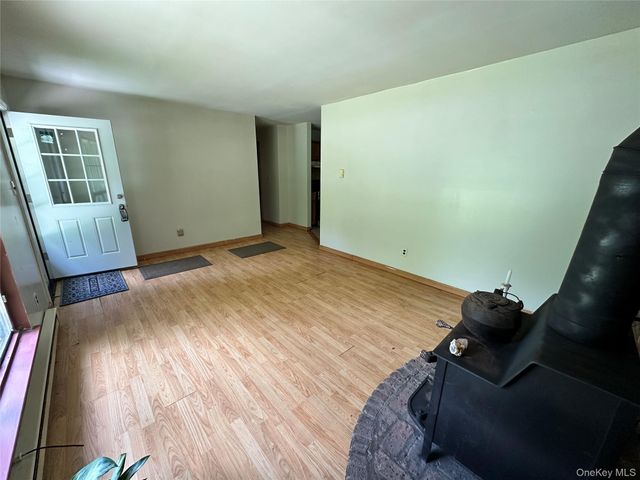 2 Forest Drive, Wurtsboro, NY 12790
