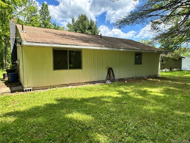 2 Forest Drive, Wurtsboro, NY 12790