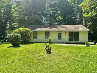 2 Forest Drive, Wurtsboro, NY 12790