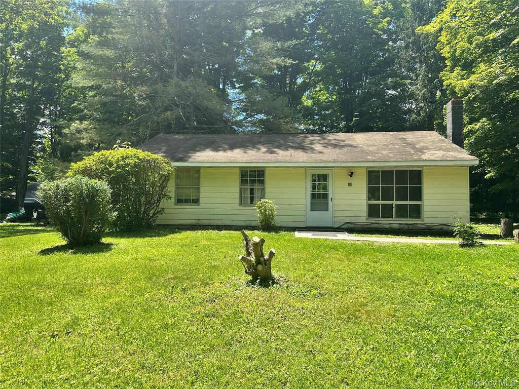2 Forest Drive, Wurtsboro, NY 12790