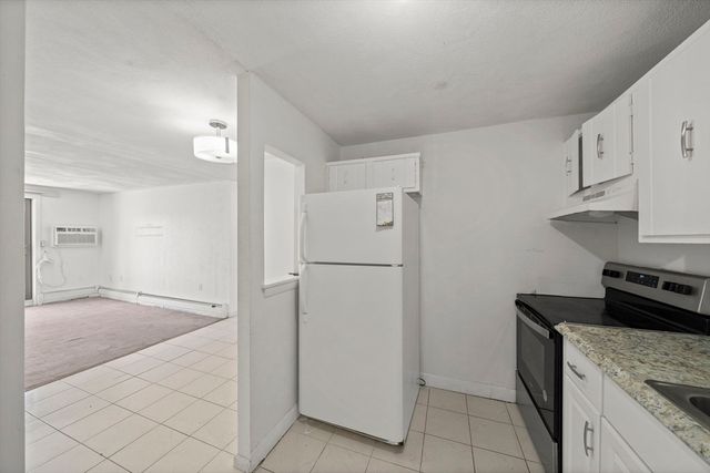 7 Park Ave 23, Revere, MA 02151