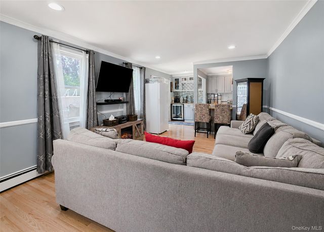 413 Woodfield Road, West Hempstead, NY 11552