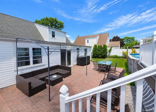 413 Woodfield Road, West Hempstead, NY 11552