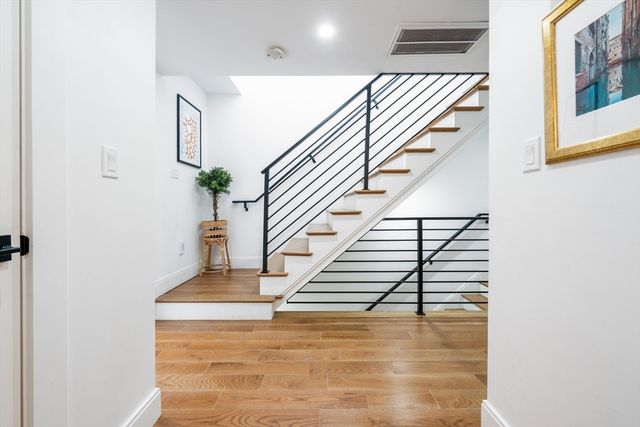 16 Walker St 16, Medford, MA 02155