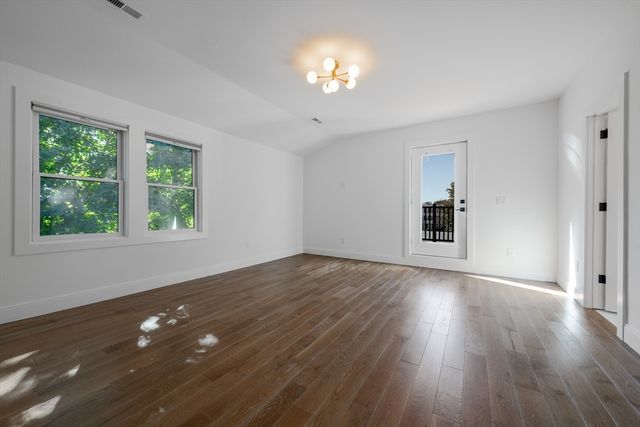 16 Walker St 16, Medford, MA 02155