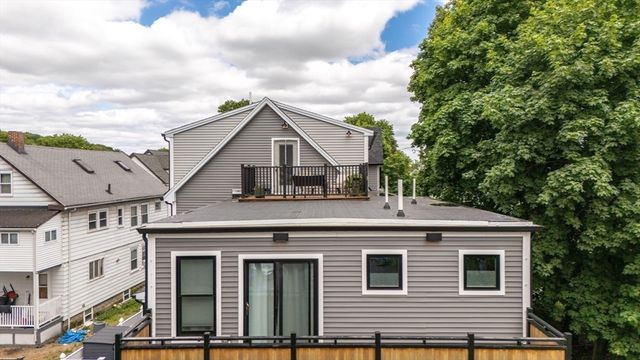 16 Walker St 16, Medford, MA 02155