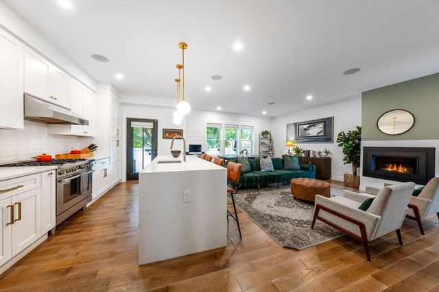 16 Walker St 16, Medford, MA 02155