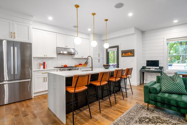 16 Walker St 16, Medford, MA 02155