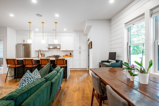 16 Walker St 16, Medford, MA 02155