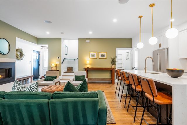 16 Walker St 16, Medford, MA 02155