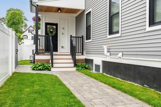 16 Walker St 16, Medford, MA 02155