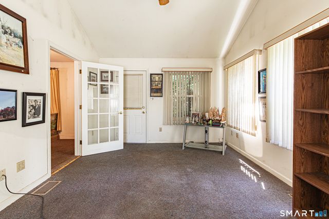 38 Fleetwood Drive, Waterbury, CT 06706