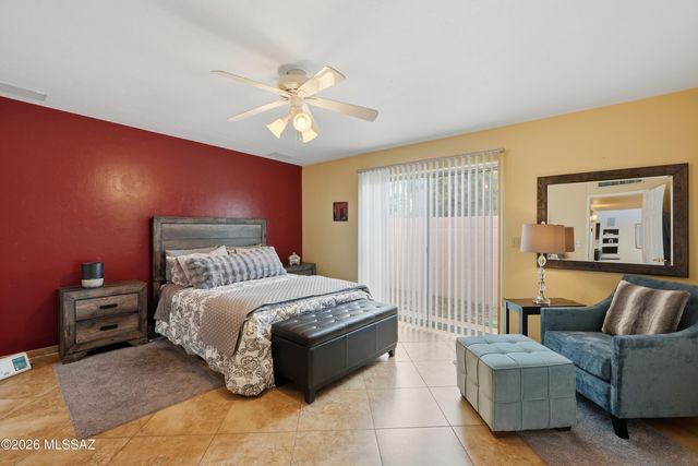 190 W Greer Lane, Tucson, AZ 85704