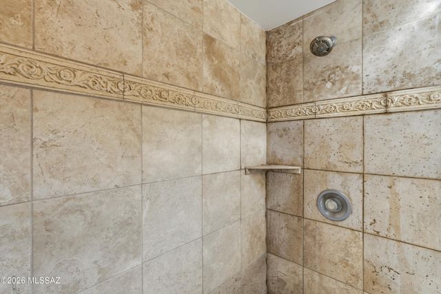 190 W Greer Lane, Tucson, AZ 85704